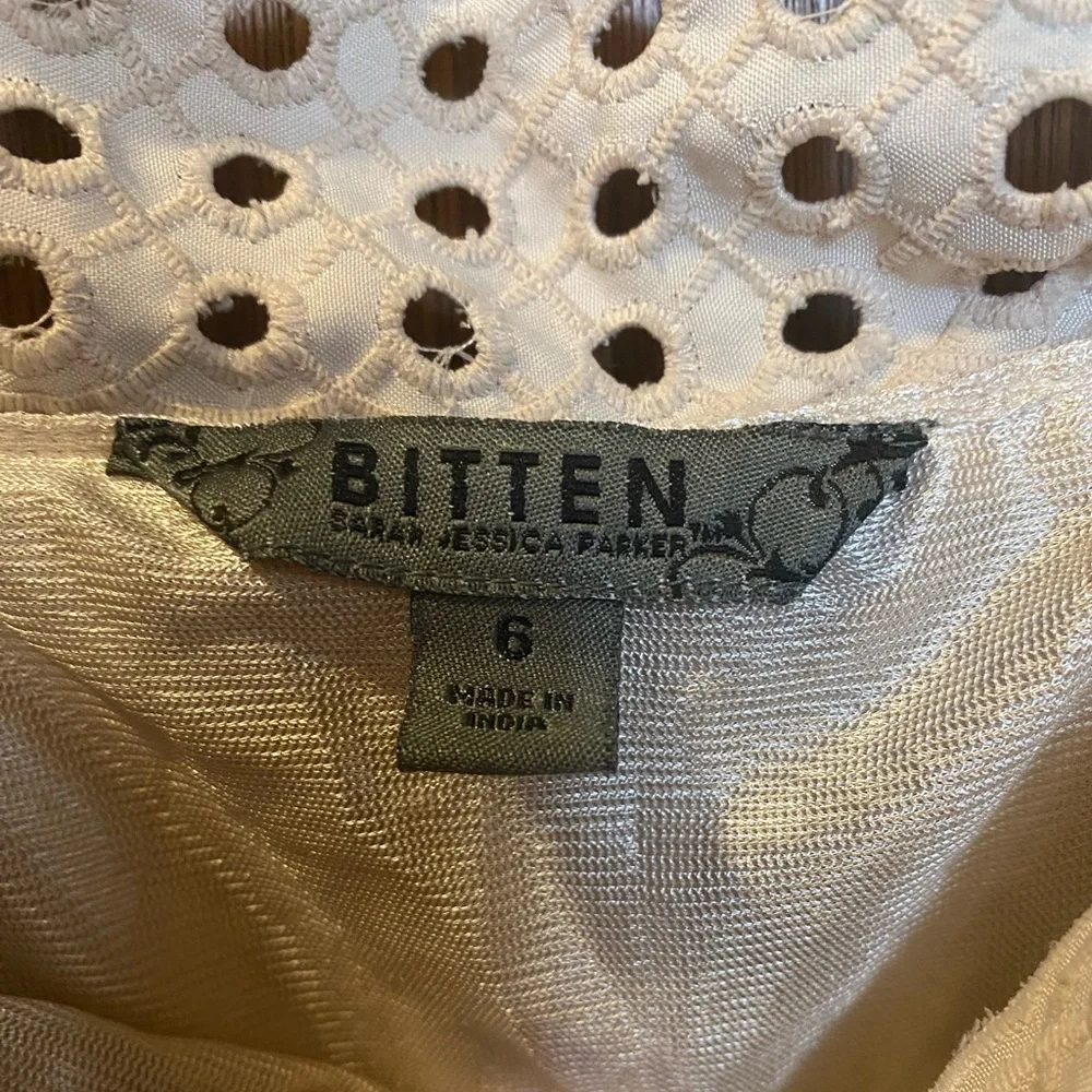 Bitten by Sarah Jessica Parker Cream Eyelet Dress - Picture 6 of 7